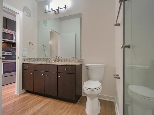 $1,650 | 1900 Barton Springs Road, Unit 4013A, Austin, TX 78704