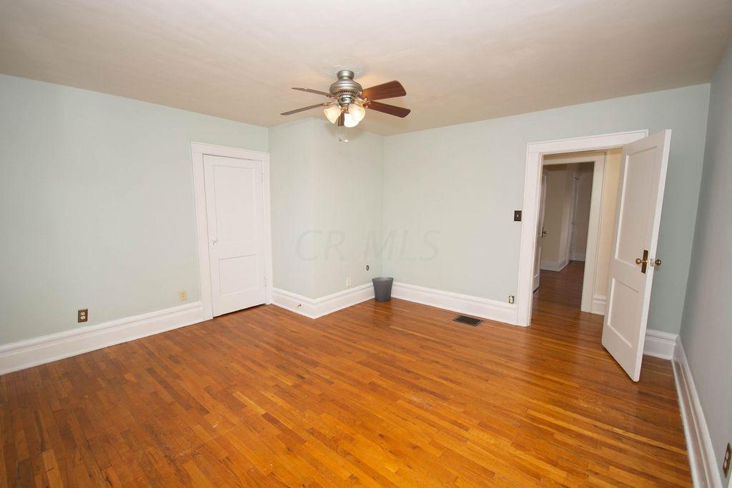 110 Tibet Road Columbus, OH 43202 - Photo 21 of 35