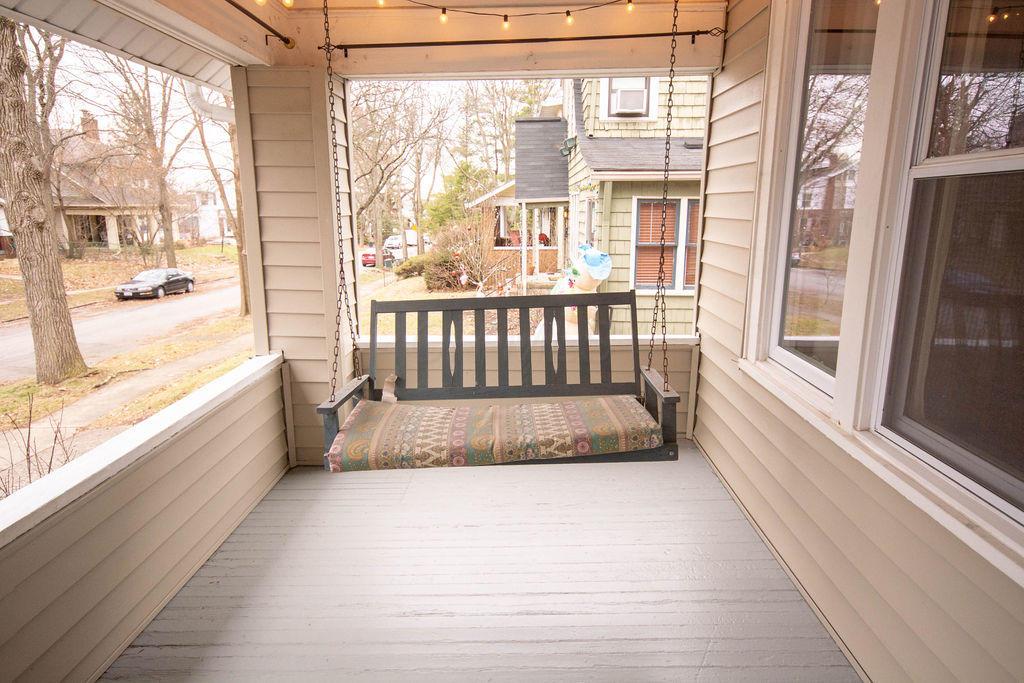 110 Tibet Road Columbus, OH 43202 - Photo 4 of 35