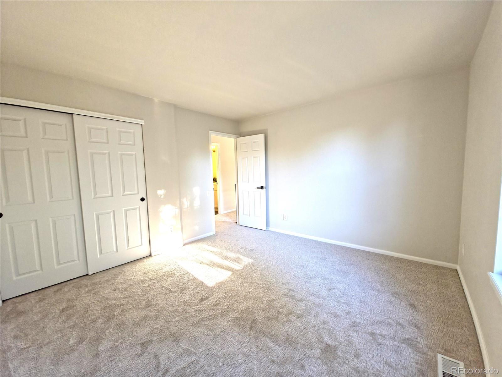 2105 Weatherstone Circle Highlands Ranch, CO 80126 - Photo 20 of 30