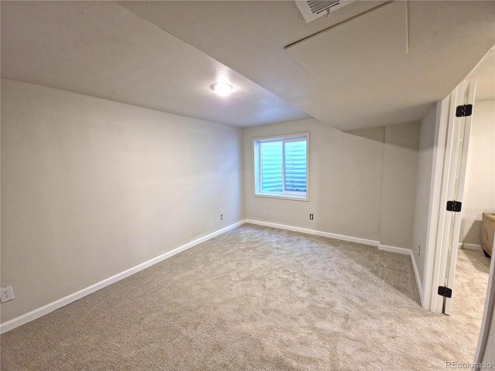 2105 Weatherstone Circle Highlands Ranch, CO 80126 - Photo 26 of 30