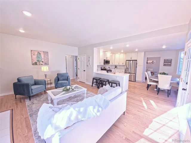 $875,000 | 2105 Weatherstone Circle, Highlands Ranch, CO 80126