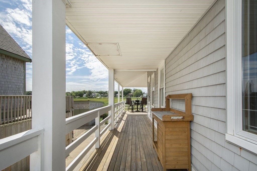 107 Glades Road Scituate, MA 02066 - Photo 12 of 34 Gallery Image 12