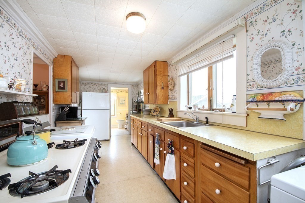 107 Glades Road Scituate, MA 02066 - Photo 21 of 34 Gallery Image 21