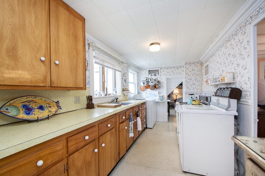 107 Glades Road Scituate, MA 02066 - Photo 23 of 34 Gallery Image 23