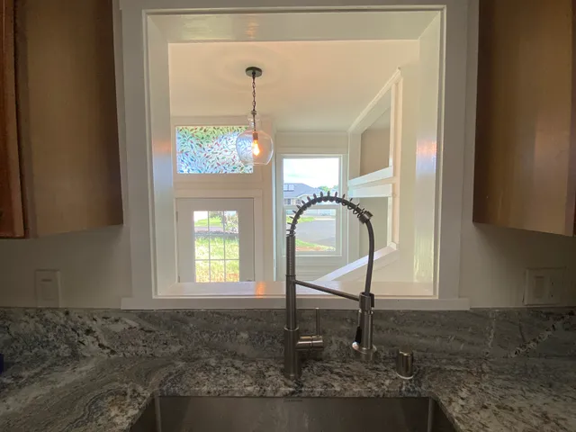 $1,100,000 | 5117 Lokene Street, Kapaa, HI 96746