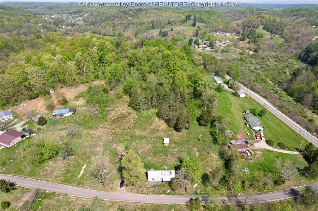 158 Bud Chattin Road Leon, WV 25123 - Photo 4 of 5 Gallery Image 4
