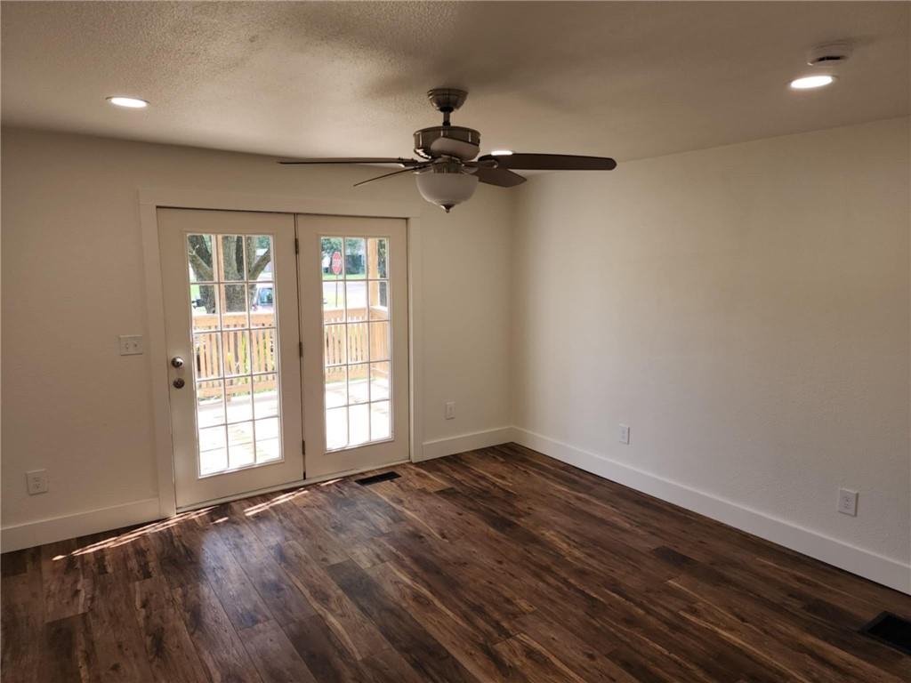 604 North Rouse Street Pittsburg, KS 66762 - Photo 2 of 33