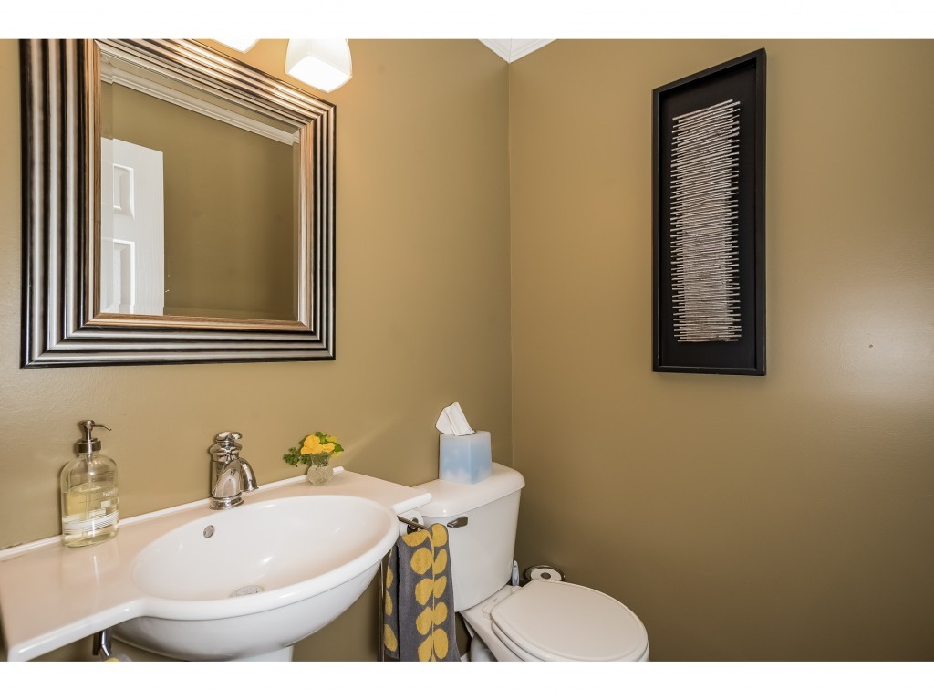 56 Birchdale Road Concord, NH 03301 - Photo 17 of 36