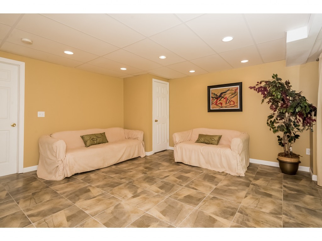 56 Birchdale Road Concord, NH 03301 - Photo 28 of 36