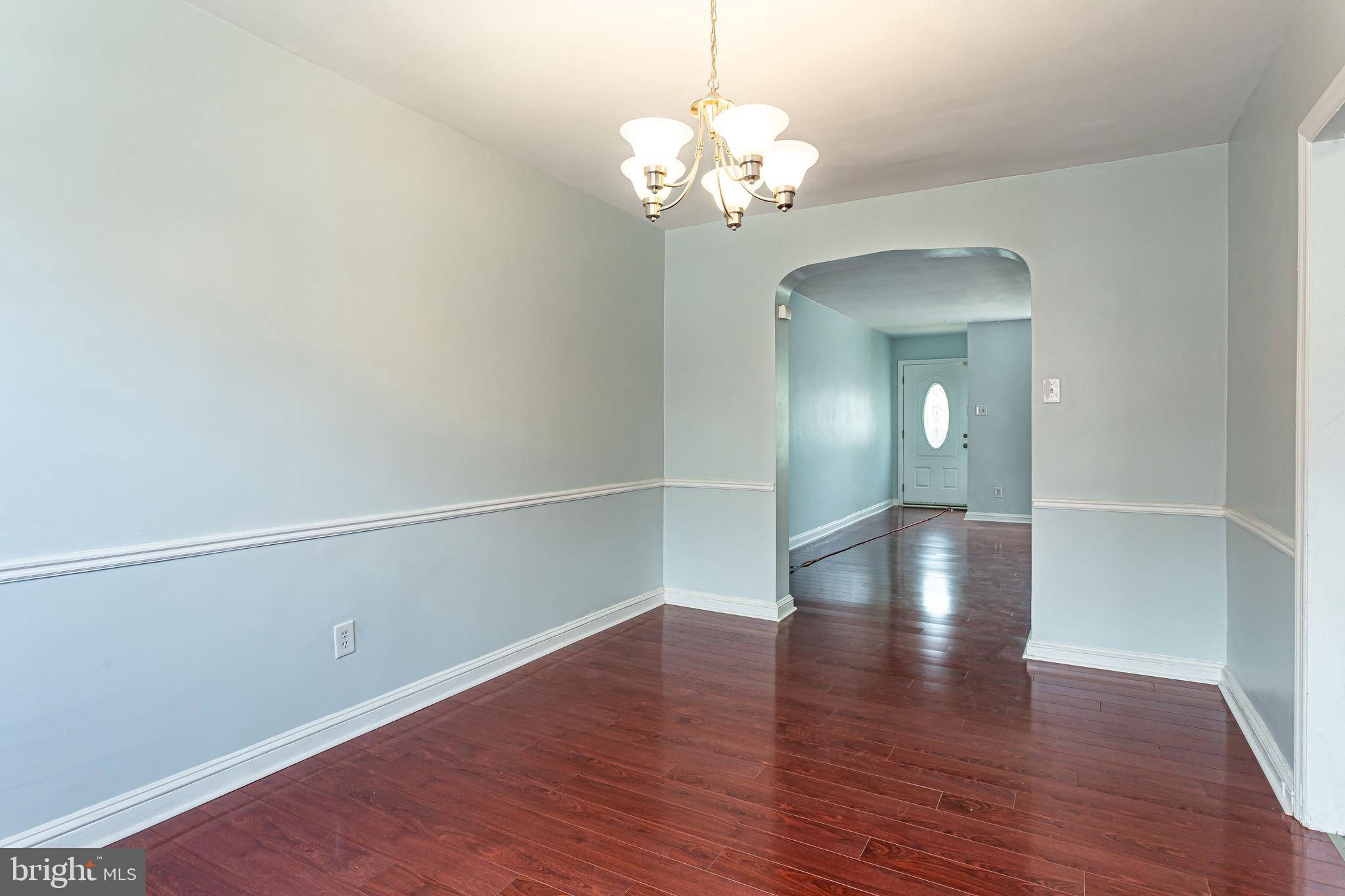 627 Andover Road Upper Darby, PA 19082 - Photo 11 of 32