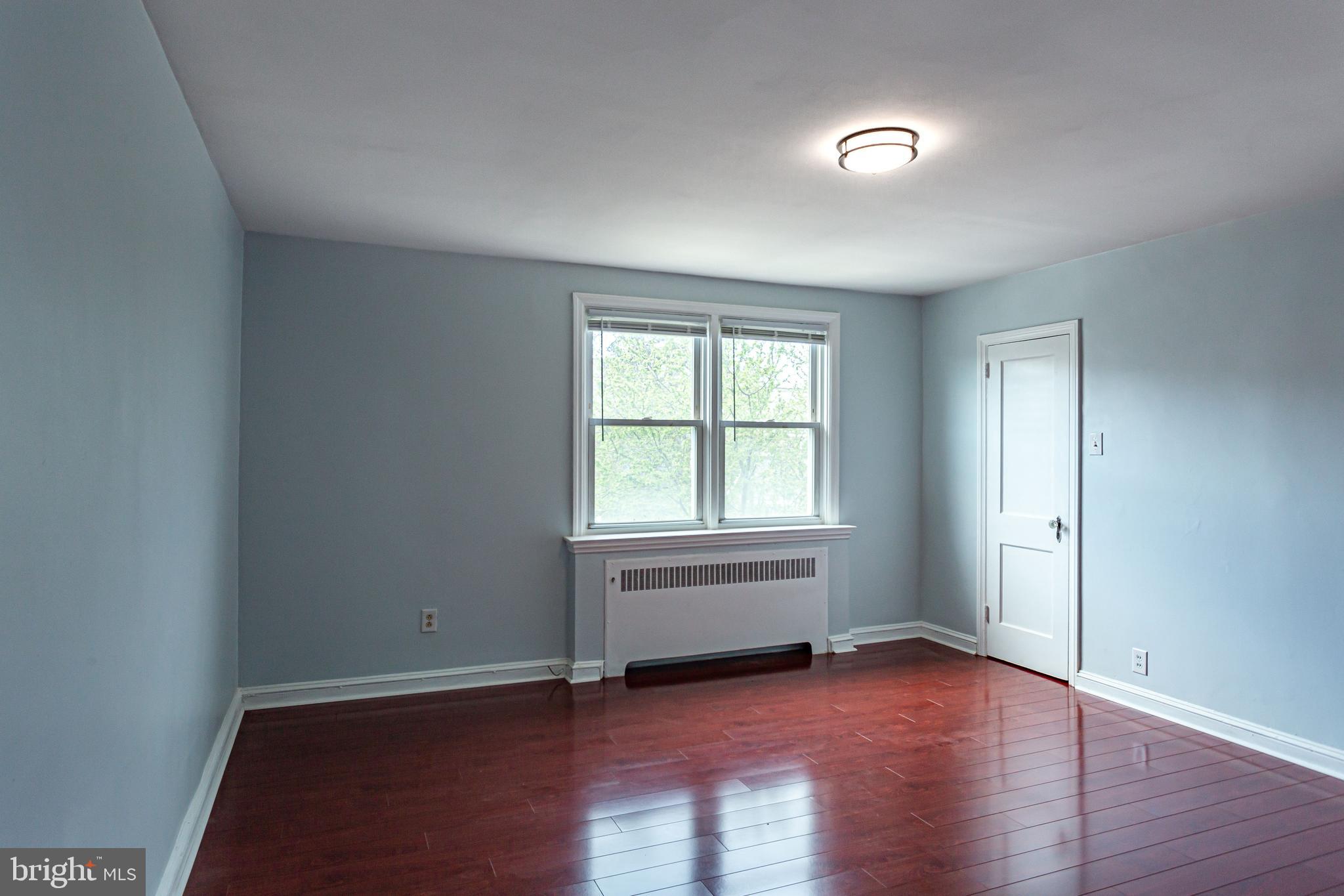 627 Andover Road Upper Darby, PA 19082 - Photo 17 of 32