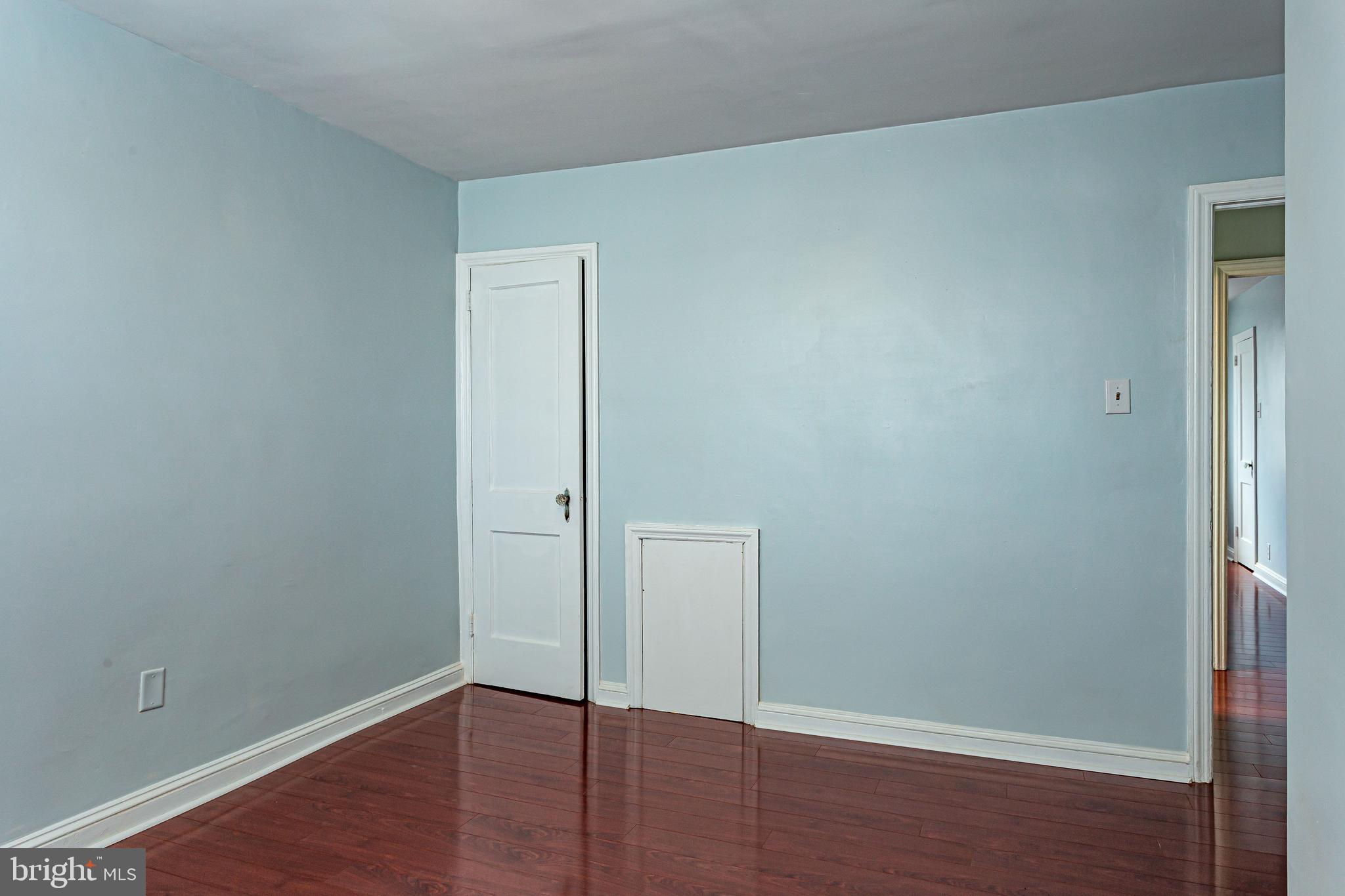 627 Andover Road Upper Darby, PA 19082 - Photo 22 of 32