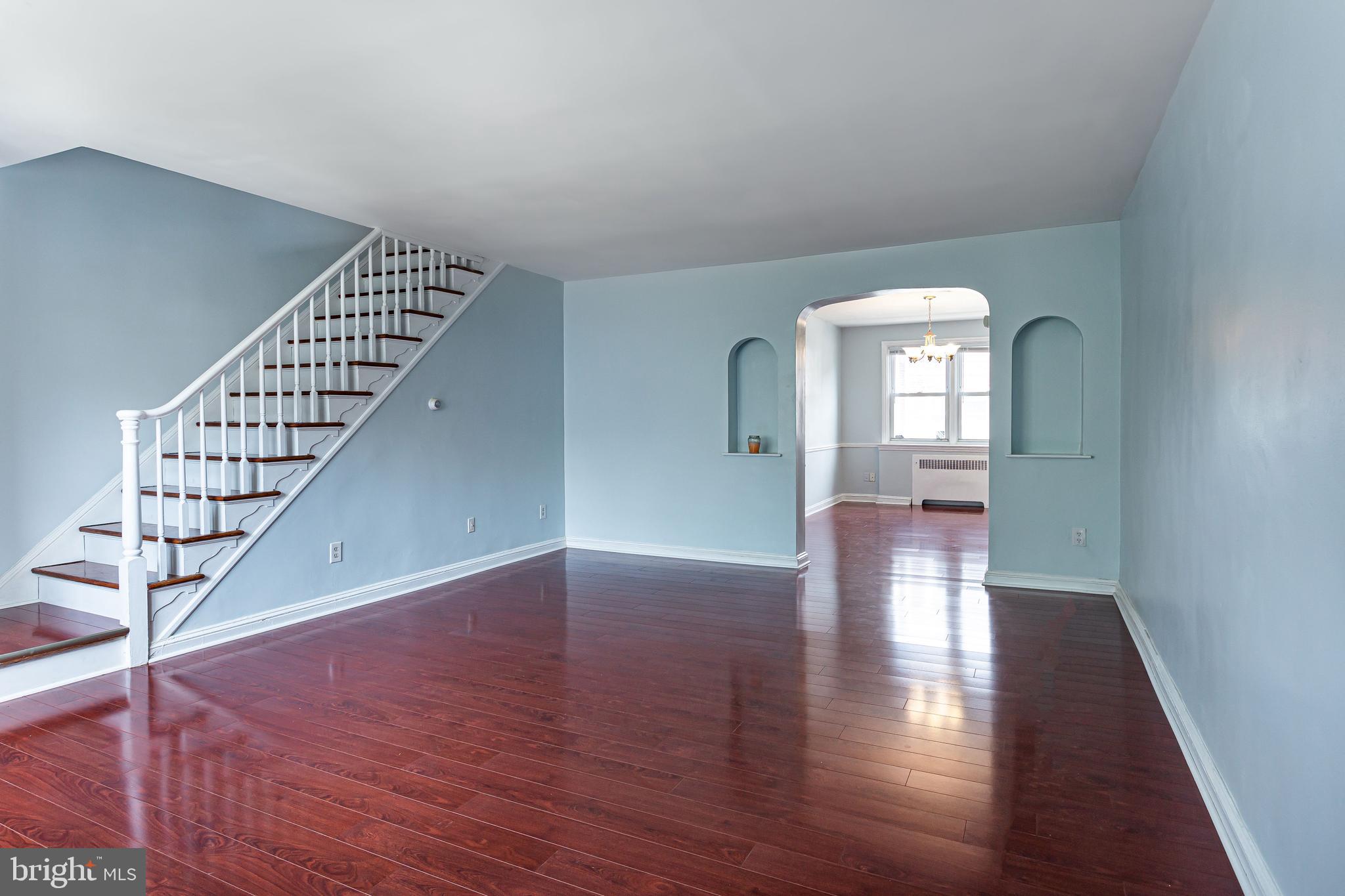 627 Andover Road Upper Darby, PA 19082 - Photo 6 of 32