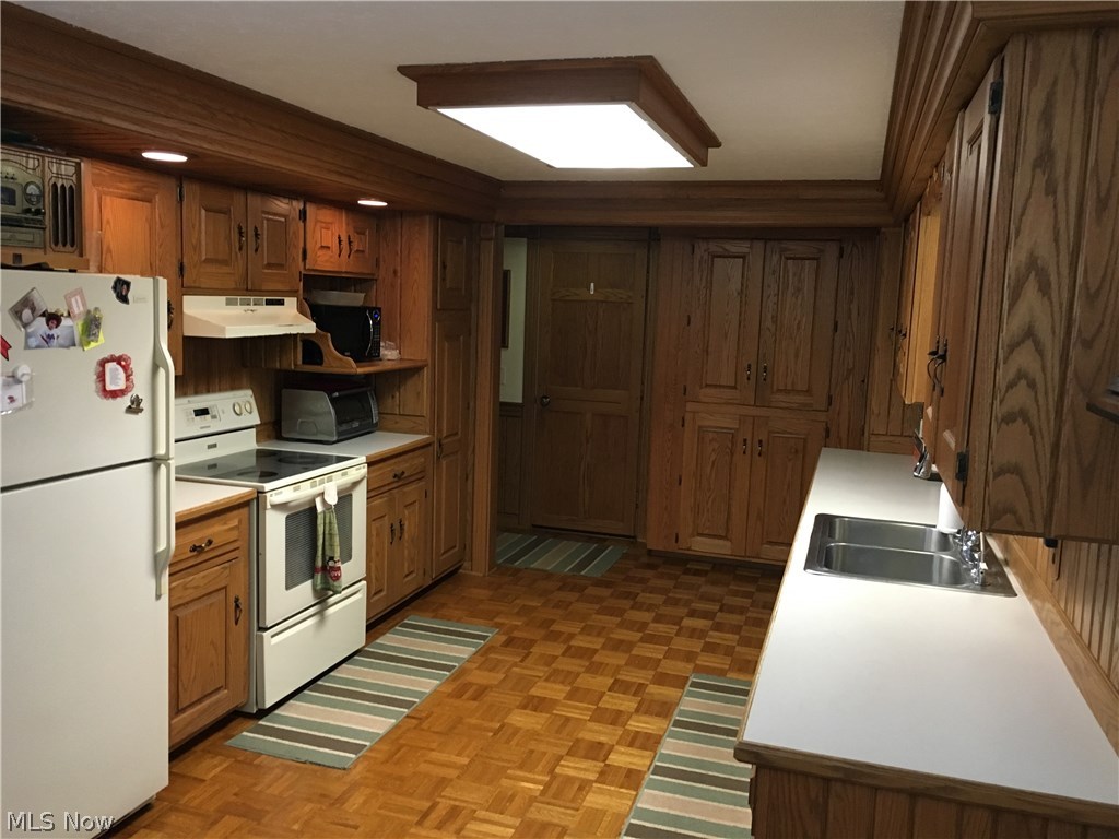 3322 Tabor Ridge Road Northeast Mineral City, OH 44656 - Photo 9 of 28 Gallery Image 9