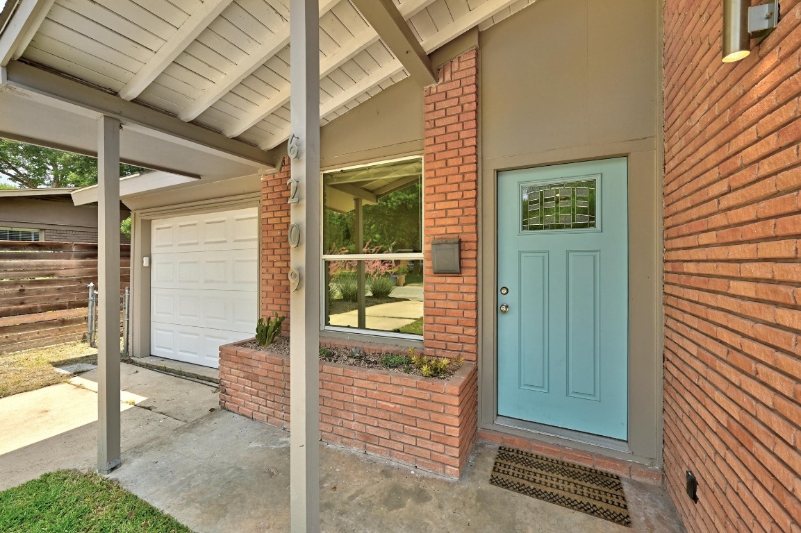 6209 Peggy Street Austin, TX 78723 - Photo 2 of 26 a view of door front of house