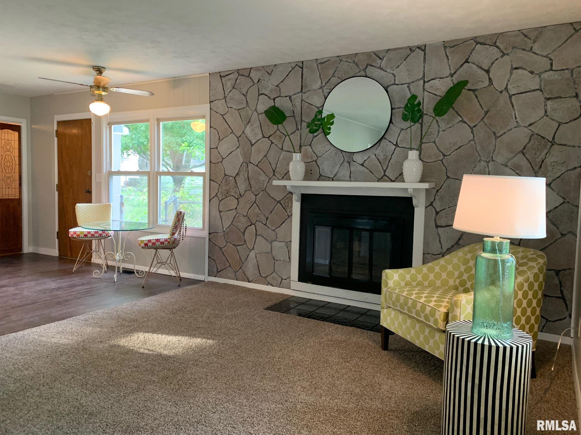 3603 Ivanhoe Drive Springfield, IL 62703 - Photo 4 of 27 Gallery Image 4