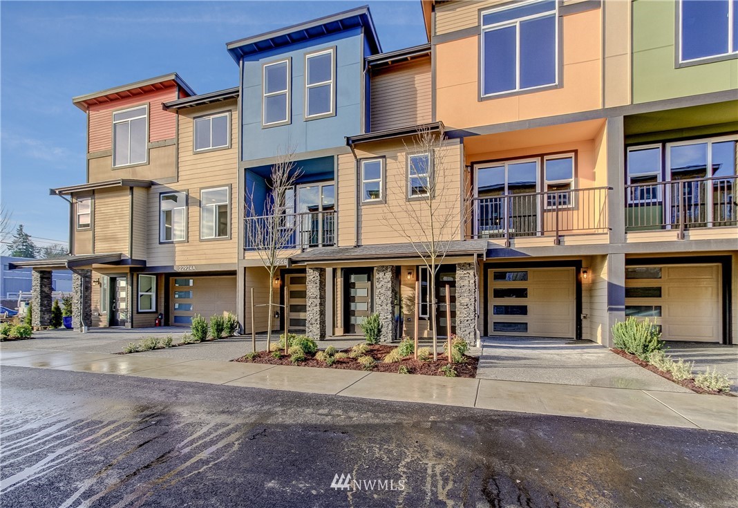 22923 F 79th Lane West, Unit F Edmonds, WA 98026 - Photo 1 of 19