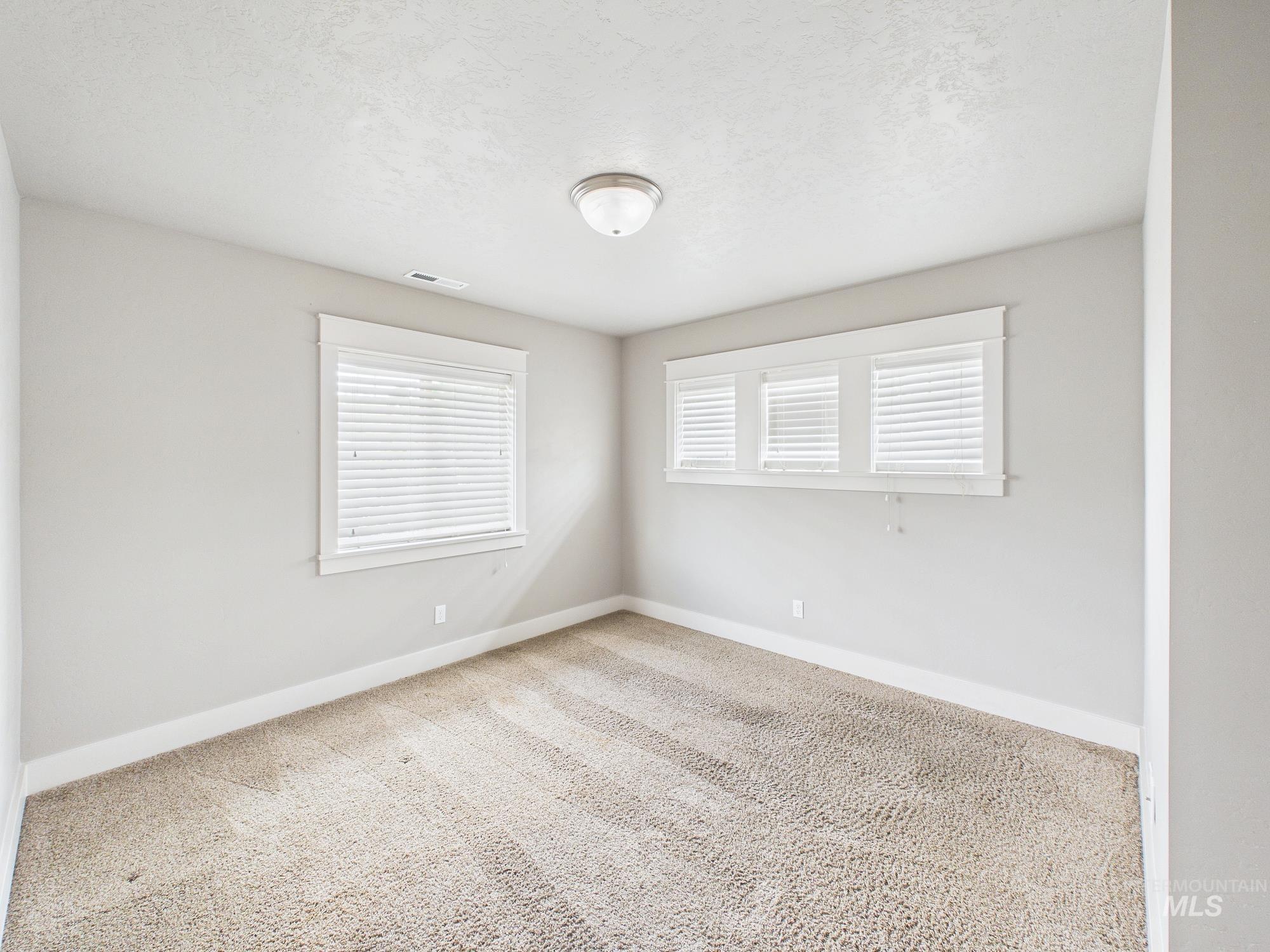 89 South Barkvine Way Star, ID 83669 - Photo 17 of 50