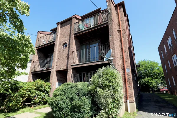 $99,999 | 186-188 Preston Street, Unit 4B, Hartford, CT 06114