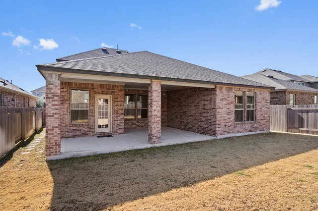 $2,550 | 1901 Bogata Lane, Leander, TX 78641
