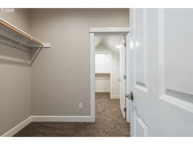 $550,000 | 662 Brooks Loop, Sutherlin, OR 97479