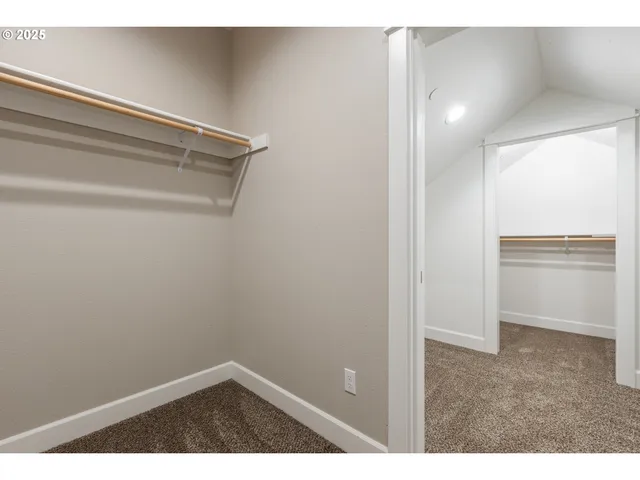 $550,000 | 662 Brooks Loop, Sutherlin, OR 97479