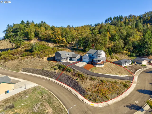 $550,000 | 662 Brooks Loop, Sutherlin, OR 97479