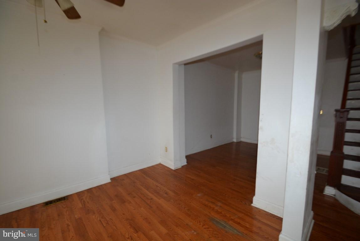 1673 Darley Avenue Baltimore, MD 21213 - Photo 3 of 17 Living Area