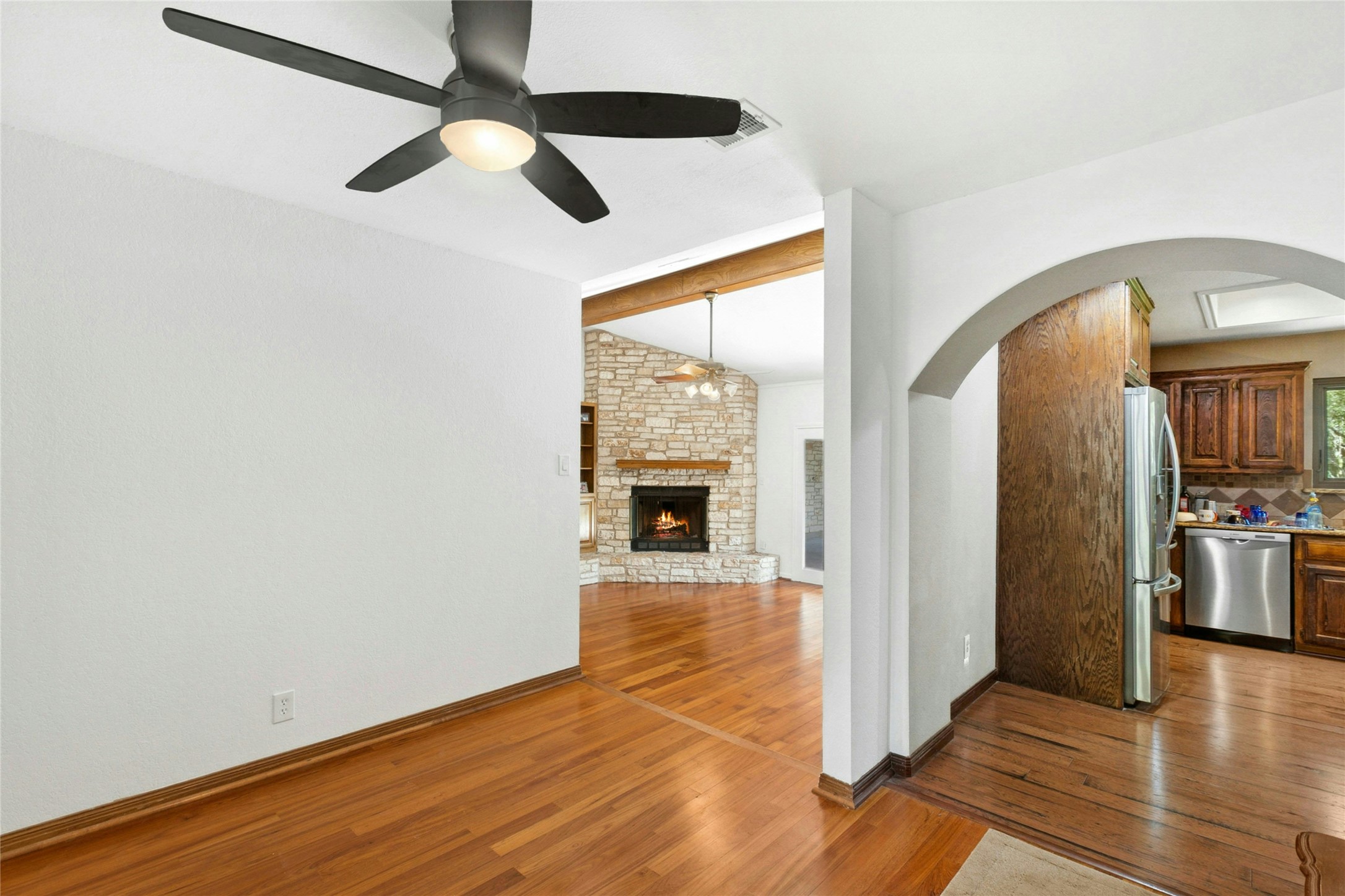 3502 Apache Forest Drive Austin, TX 78739 - Photo 17 of 34 Family Room