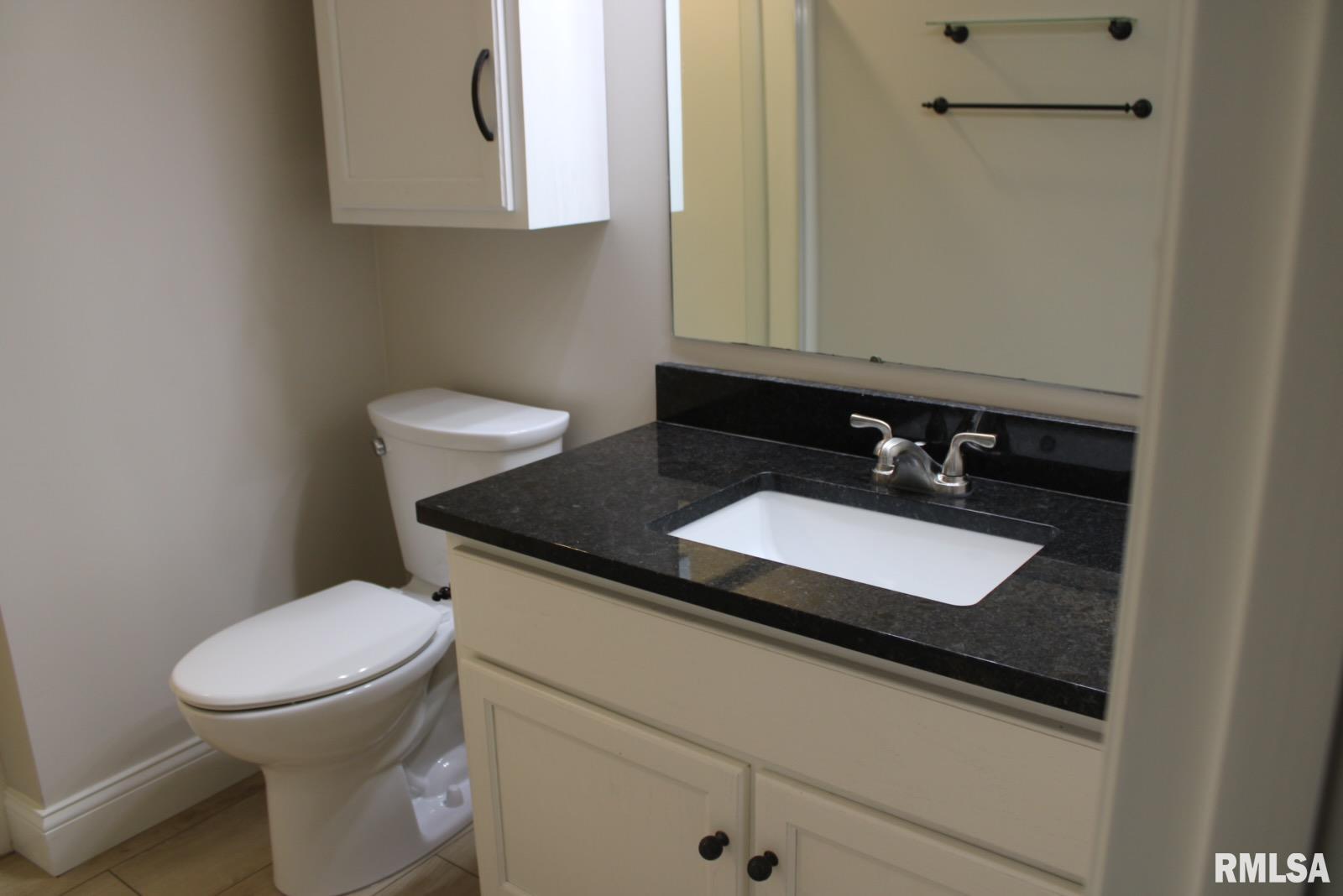 2807 Cronin Drive Springfield, IL 62711 - Photo 12 of 15