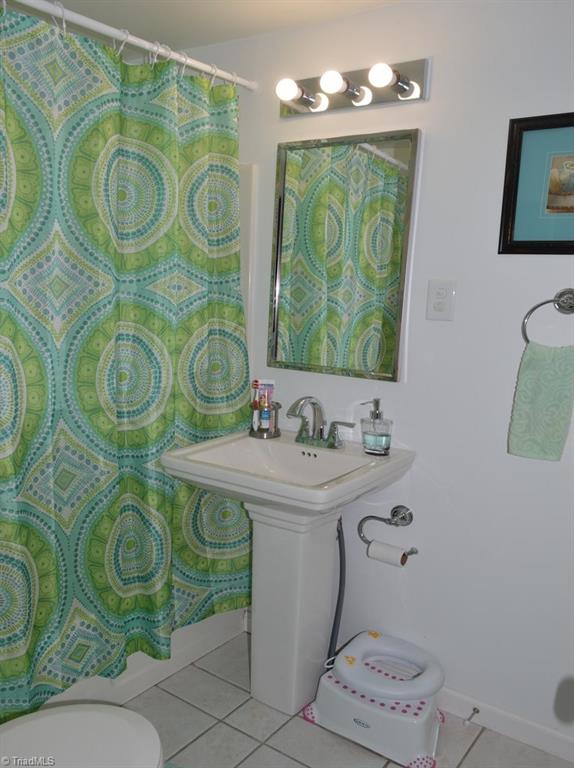 546 South Franklin Road Mount Airy, NC 27030 - Photo 14 of 24 Gallery Image 14