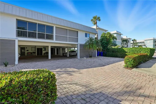 $435,000 | 1320 Blue Point Avenue, Unit 2, Naples, FL 34102