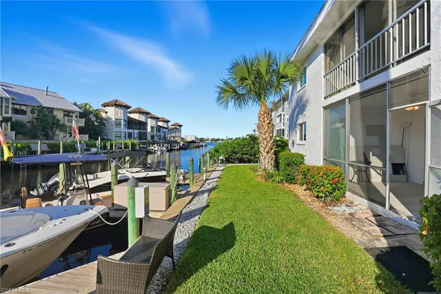 $435,000 | 1320 Blue Point Avenue, Unit 2, Naples, FL 34102