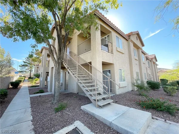 $1,290 | 2110 Los Feliz Street, Unit 1074, Las Vegas, NV 89156