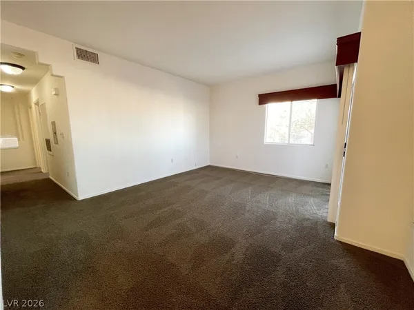 $1,290 | 2110 Los Feliz Street, Unit 1074, Las Vegas, NV 89156