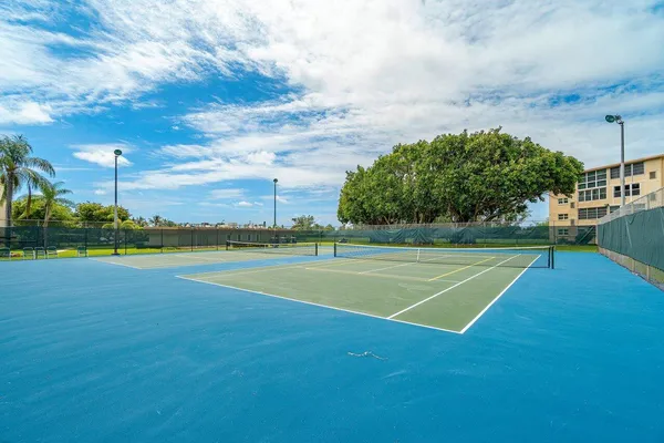 $1,600 | 2615 Northeast 1st Court, Unit 303, Boynton Beach, FL 33435
