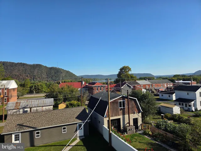 $324,900 | 211 North Market Street, Liverpool, PA 17045