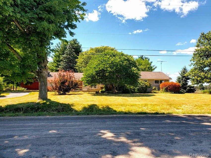 8423 North Jennings Road Mount Morris, MI 48458 - Photo 1 of 44 Welcome to 8423 N Jennings Rd