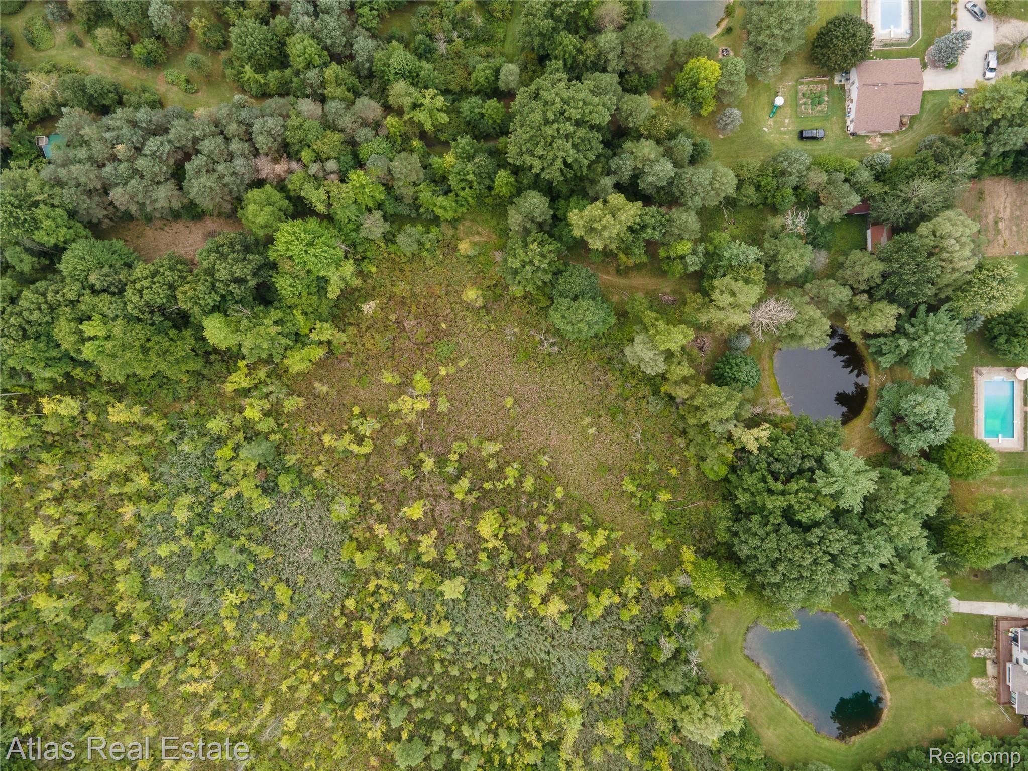 12122 Kipp Road Goodrich, MI 48438 - Photo 6 of 52 DJI_0184.jpg