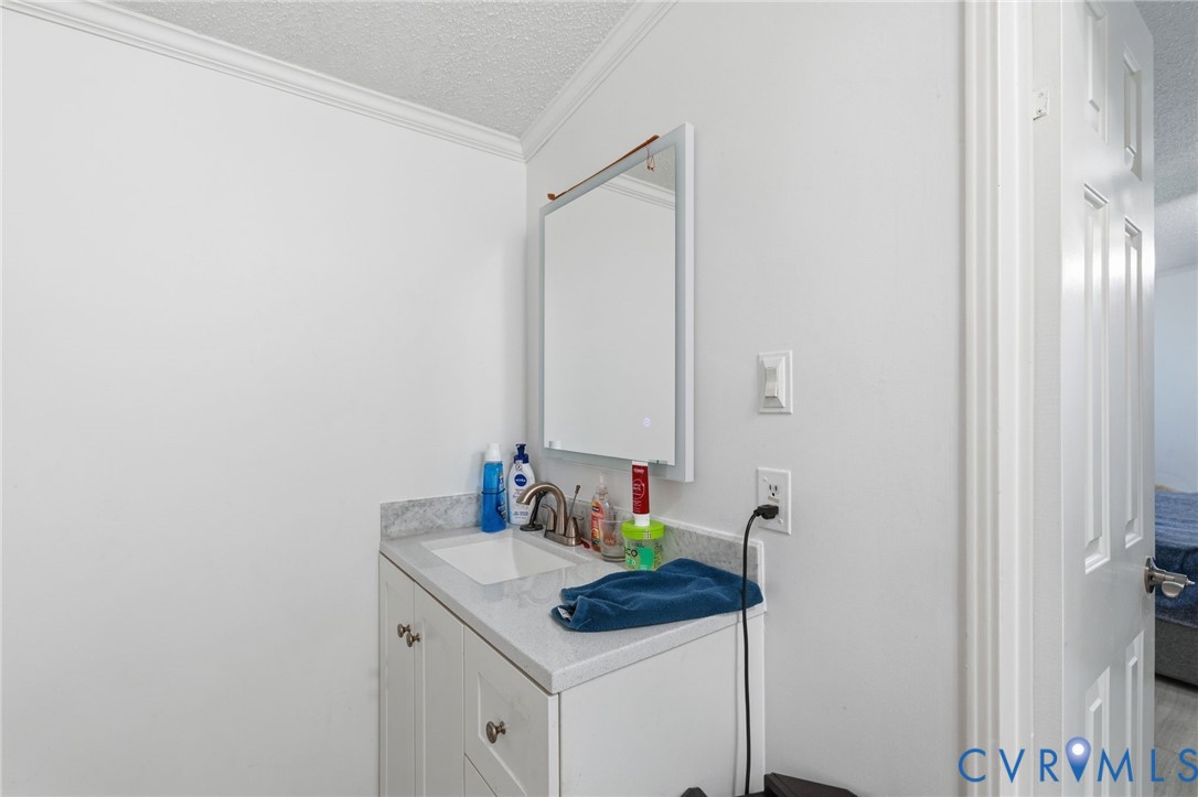 2145 Mountain View Road Powhatan, VA 23139 - Photo 16 of 28