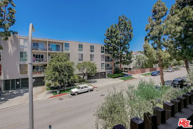 $479,000 | 5950 Canterbury Drive, Unit C210, Culver City, CA 90230