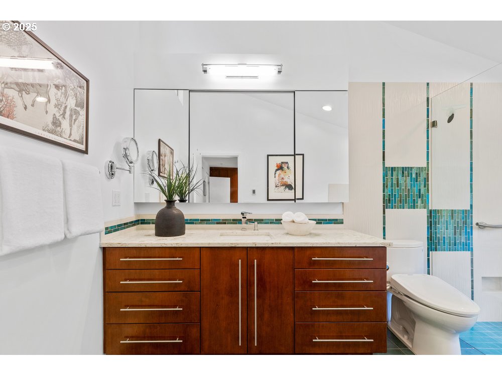 411 Ridgeway Road Lake Oswego, OR 97034 - Photo 26 of 45 Gallery Image 26