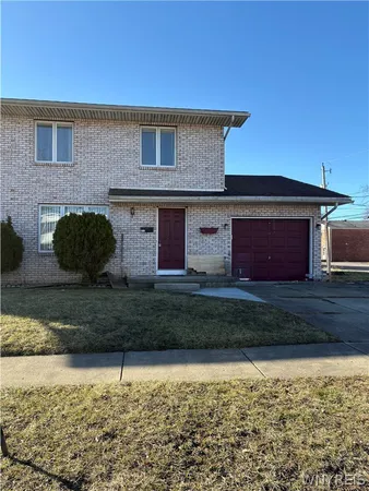 $2,000 | 141 Draden Lane, Unit 141, Amherst, NY 14228