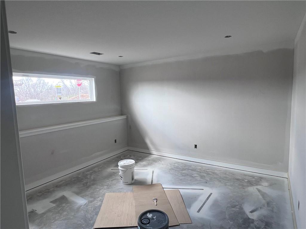 655 South Ranson Street Independence, MO 64056 - Photo 13 of 17