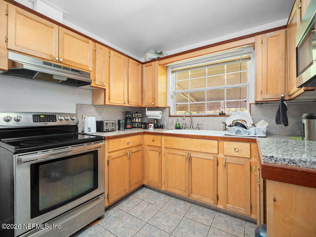 2412 Tebassa Road Jacksonville, FL 32216 - Photo 21 of 36 PGH_7608