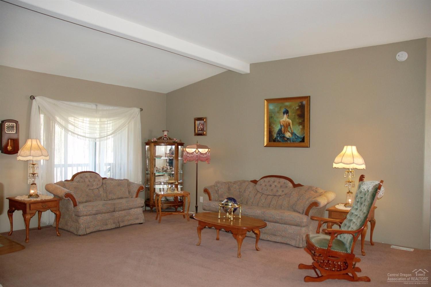 63380 Deschutes Market Road Bend, OR 97701 - Photo 3 of 21 Additional Photo