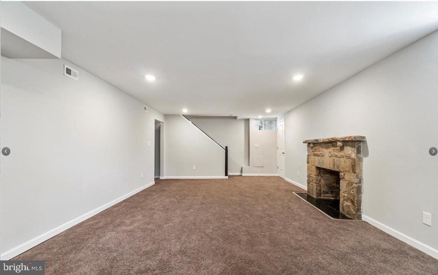 3400 Dennlyn Road Baltimore, MD 21215 - Photo 25 of 32 Spacious, inviting living area awaits.