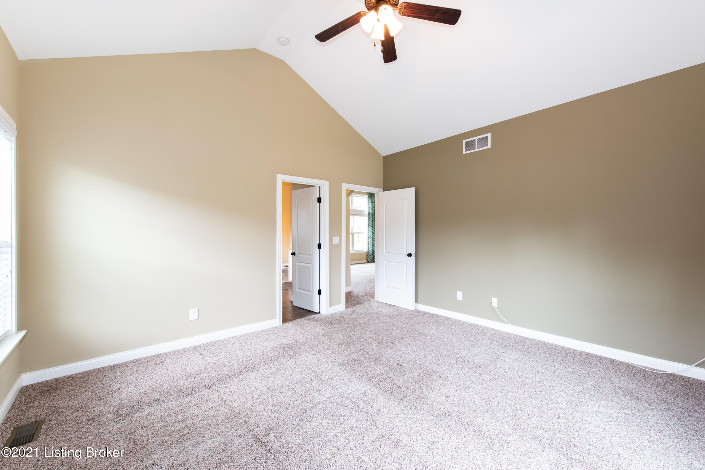 10105 Reeseman Drive Louisville, KY 40291 - Photo 21 of 52 3991