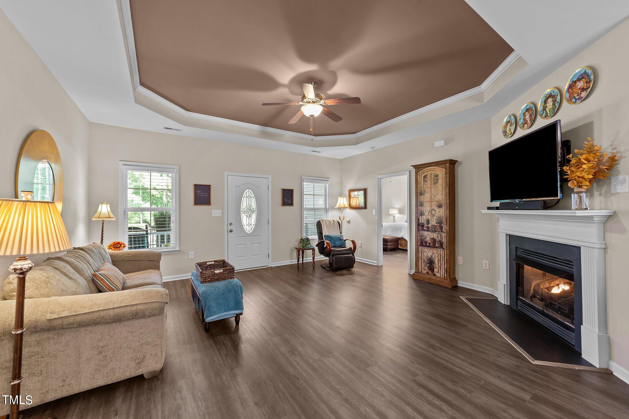 325 Cross Link Drive Angier, NC 27501 - Photo 4 of 30 38-web-or-mls-VB4A9922